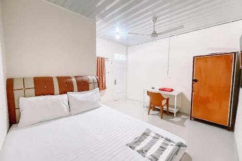 Gallery image of Orien Guest House By Helocus in Pematangsiantar