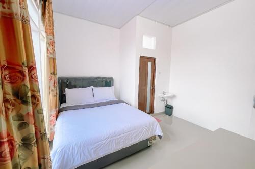 Gallery image of Orien Guest House By Helocus in Pematangsiantar