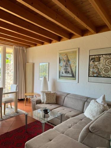 Χώρος καθιστικού στο Welcome Traveller Charm Montees Marciaga