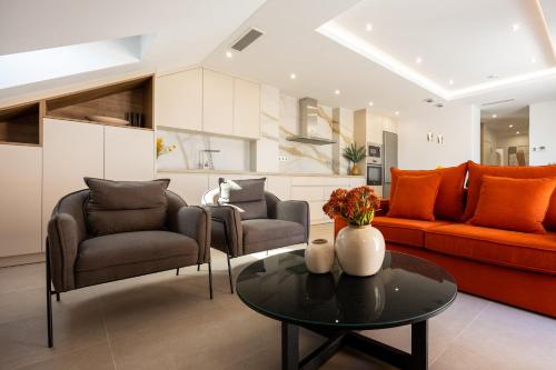 Ático Avenida Edf. Cayetana