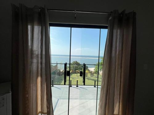 Gallery image of CASA TAPARI - Casa de Praia com pé na Areia com vista e acesso para rio Tapajós in Ilha Arapiuns