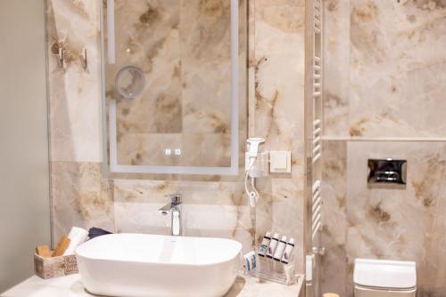 Ένα μπάνιο στο Trikala mall suites