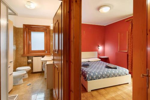 Kúpeľňa v ubytovaní Appartamento Mokino Center Myholidaylivigno