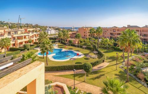 Πισίνα στο ή κοντά στο 2 Bedroom Stunning Apartment In Casares