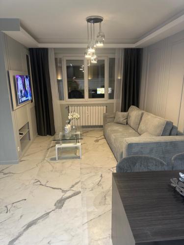 Apartment best position croisette martinez ! 150m from the beach completely renovated ! photo 11