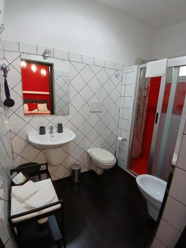 Ванная комната в B&B Scirocco D'Africa