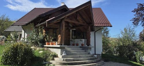 Bangunan di mana terletaknya rumah percutian