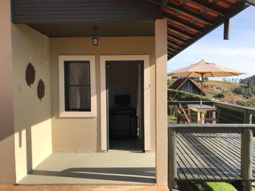 Balcon ou terrasse dans l'établissement Chalé Serra do Luar