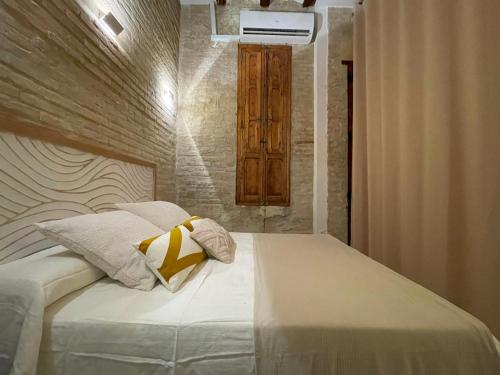 Dream Big with jacuzzi and terrace in Ruzafa