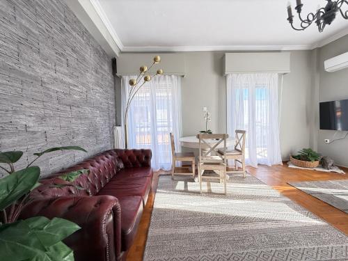 Suite 2 Bedrooms