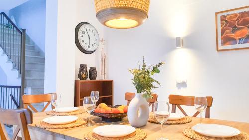Family Townhouse Los Corales, 4BR, Los Cristianos, Pool, Private Jacuzzi