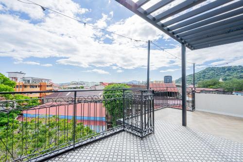 Wonderful Loft in Casco Viejoにあるバルコニーまたはテラス