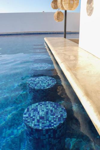 Πισίνα στο ή κοντά στο Modern Tulum Apt Sleeps 2