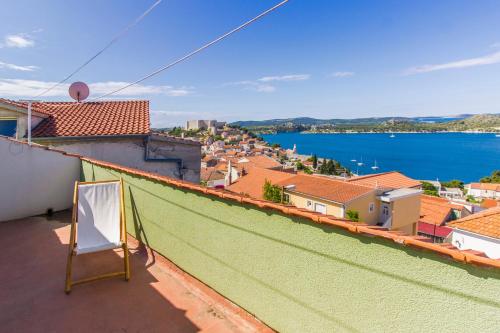 Apartments with WiFi Sibenik - 14387