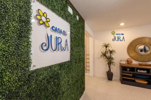 Billede fra billedgalleriet på Deluxe themed private ROOMS - Ensuite Bath & Pool Access by Casa Da Jura i Kissimmee