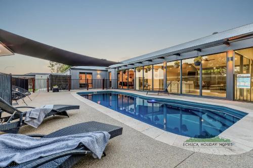 Piscina en o cerca de Palamcotta Lodge