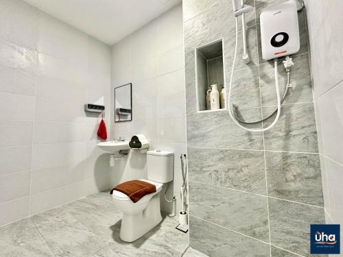 Bilik mandi di KSL Residence 2 by RR JBcity