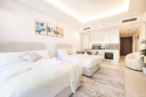 Outstanding New Studio With 2 Double Beds,In Downtown