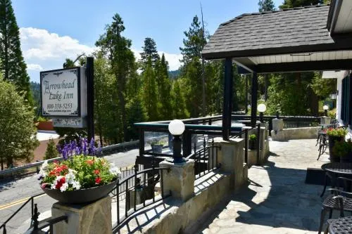 Arrowhead Lake Inn in Hesperia