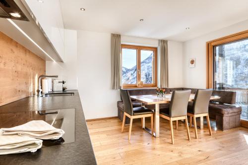 Damüls Appartementsにあるキッチンまたは簡易キッチン