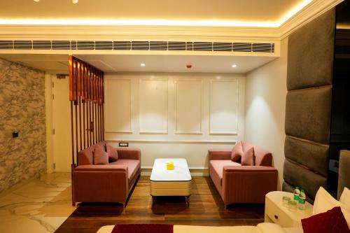 Hotel Adsan Heightsにあるシーティングエリア