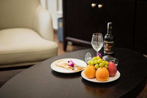 Makanan di atau berdekatan hotel