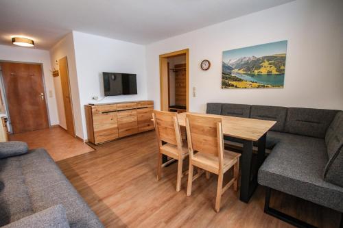 Ferienwohnung Königsleiten 121b - Top 1
