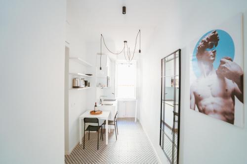 Monti Elite House