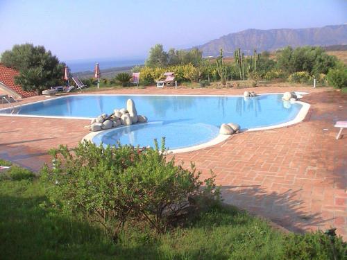 Πισίνα στο ή κοντά στο Borgo Piazza