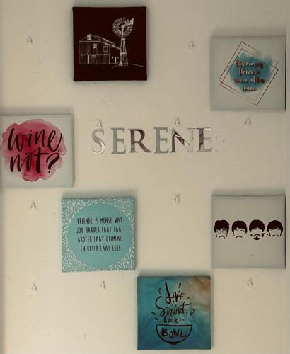 Φωτογραφία από το άλμπουμ του Serene Studio στο Κέιπ Τάουν