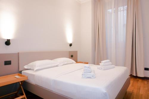 Private Apartment near Duomo - M4 Santa Sofia