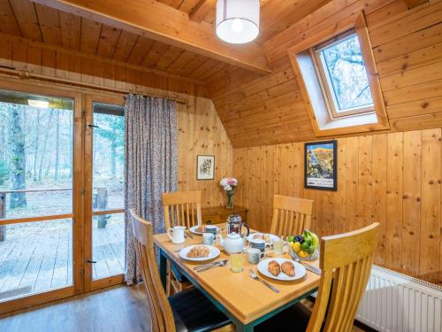 Fotografie z fotogalerie ubytování Chalet Birchwood Cottage by Interhome v destinaci Inverness