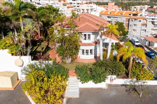 Home2Book Timeless Elegance Villa, Los Cristianos
