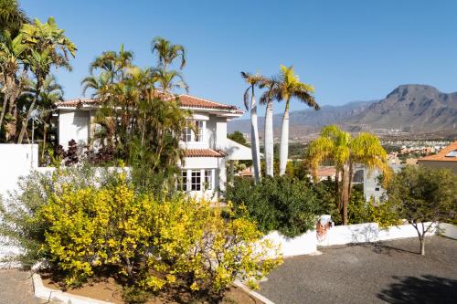 Home2Book Timeless Elegance Villa, Los Cristianos