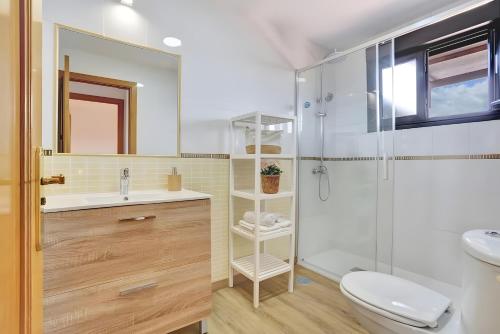 Et badeværelse på Casa Bonita Lajares 3