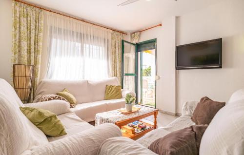 Lovely Apartment In Benalmádena With Wifi