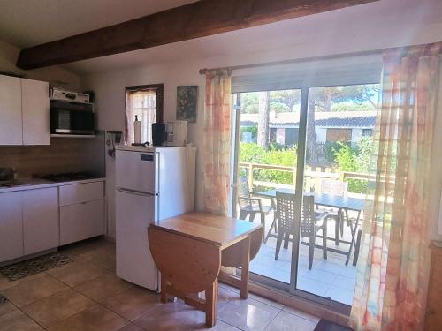 Villa cosy climatisée, 10 min plage, piscine, parking privé - FR-1-607-87
