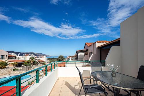 Villa Lea, stylish, with common pool