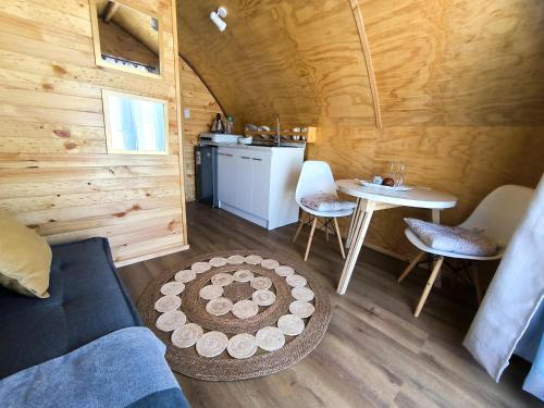 Ecopods Playa Curiñancoにあるキッチンまたは簡易キッチン