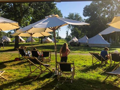Photo de la galerie de l'établissement Lodg'ing Nature Camp Anjou, à Sainte-Gemme-sur-Loire