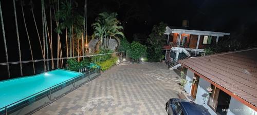 Silent Pool Villaの敷地内または近くにあるプール