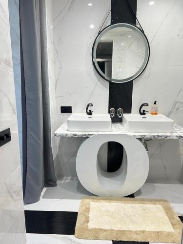 Un baño de 25 Immergrun House