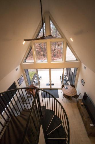 Gorgeous Modern Chalet In The Woodsにあるシーティングエリア