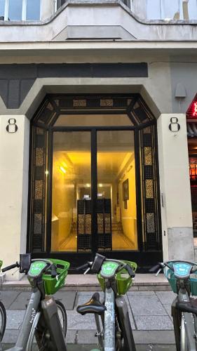Magnifique Studio avec Mezzanine au Cœur de Paris