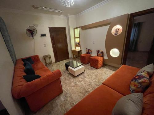 Χώρος καθιστικού στο Luxe Nest Guest House Apartment 101