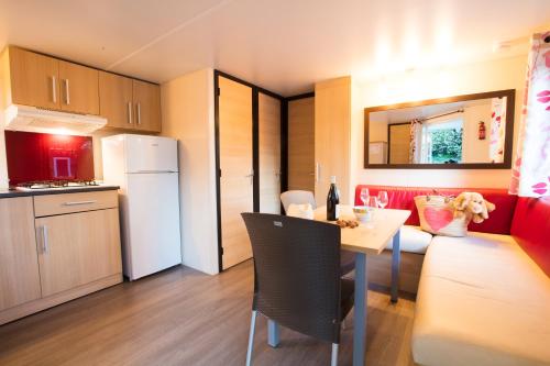 Φωτογραφία από το άλμπουμ του CAMPING LA CLE DE SAONE σε Creches-sur-Saone