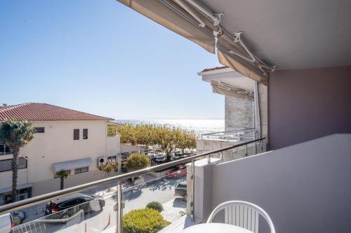 Un balcón o terraza en Siviris Golden Beach