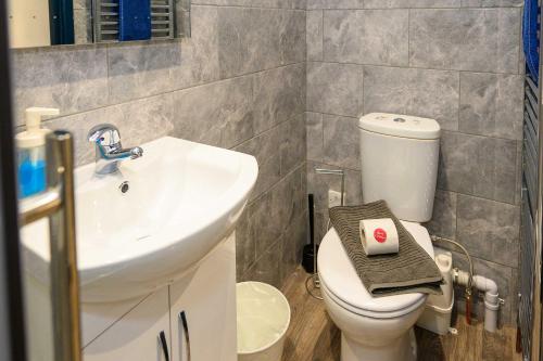 LITTLE COTO Fully Equipped South West Home By STAE-Homes photo 27