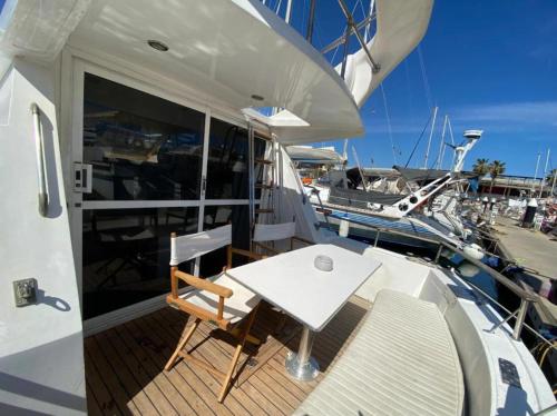 Zafiro, a wonderful yacht in Barcelona