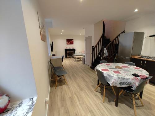 Foto Gîte 10 personnes maison entière